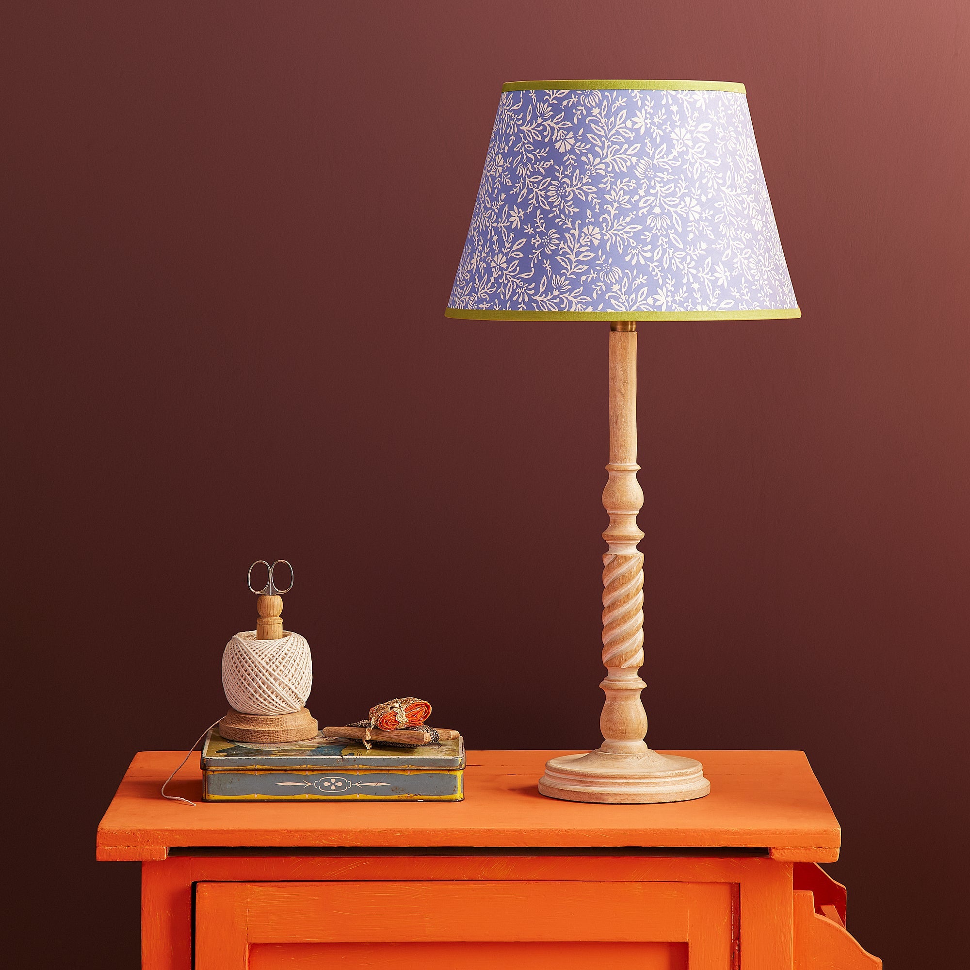 Paolo table lamp in natural whitewash