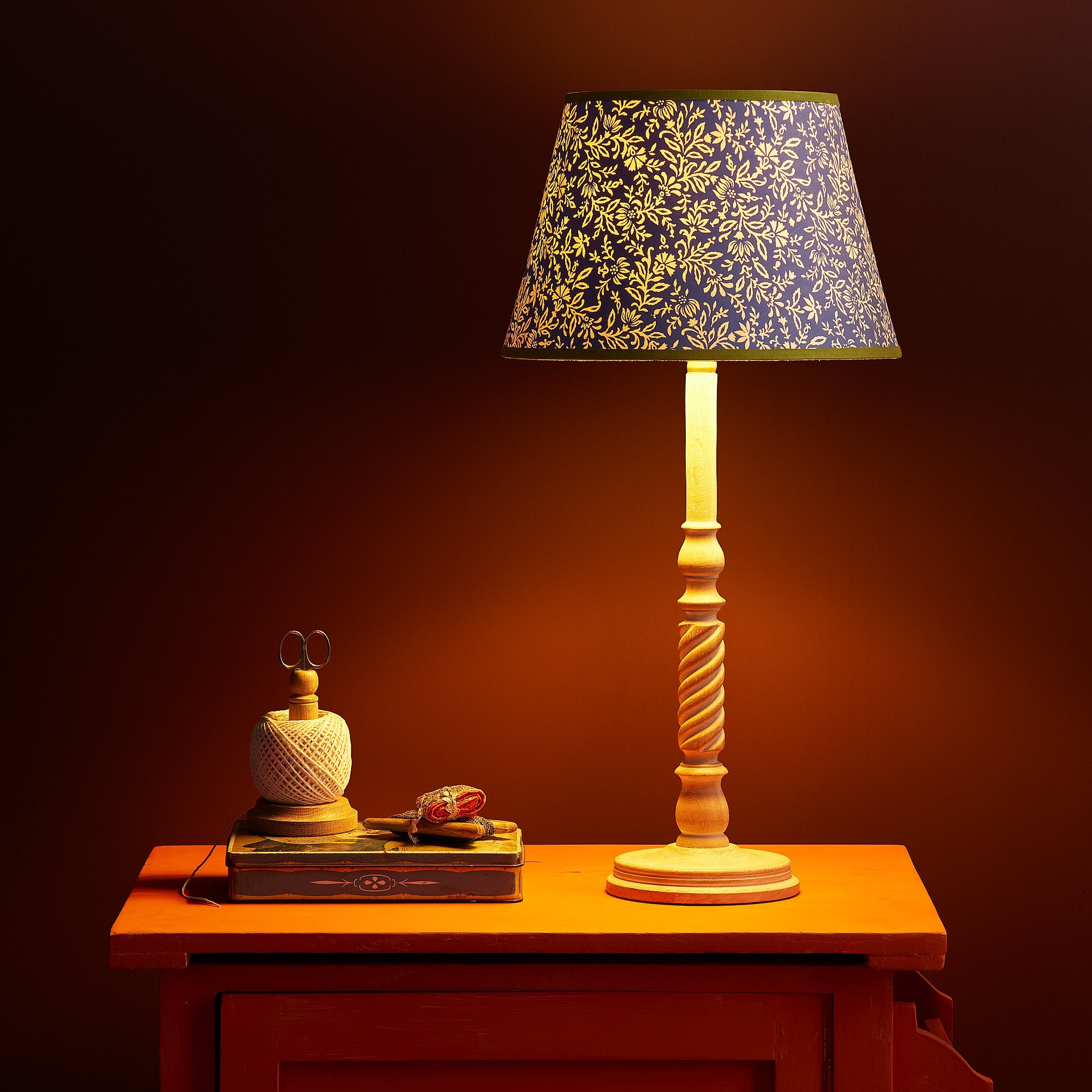 Paolo table lamp in natural whitewash