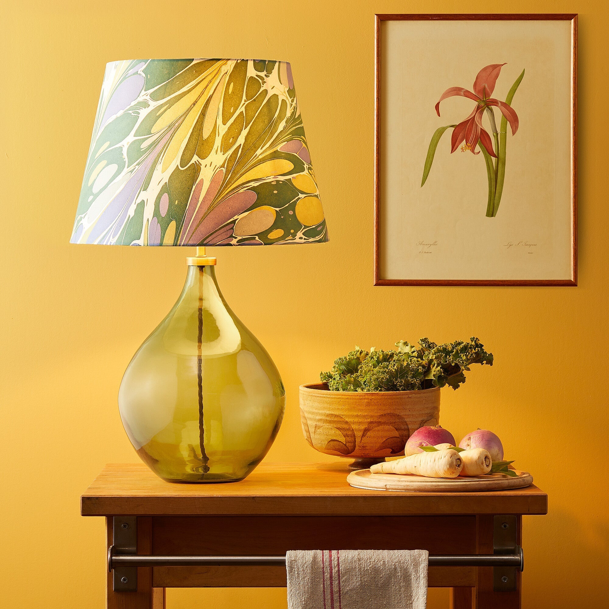 Kardish table lamp in green glass